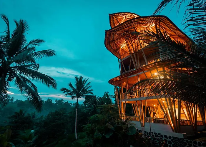 Oasis Retreats 3* Selemadeg (Bali)