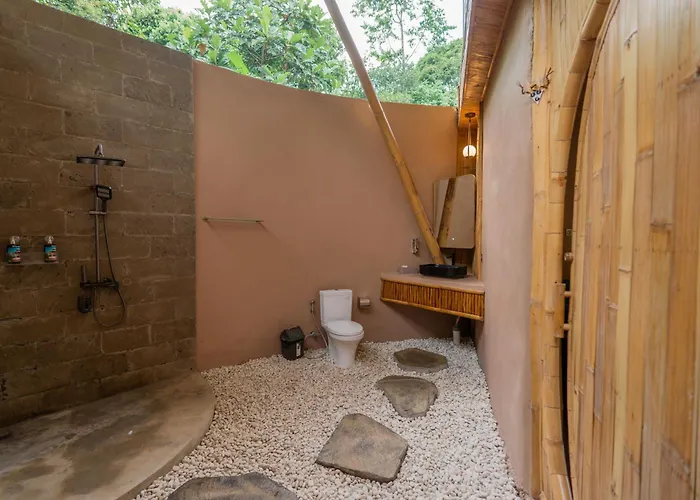 Oasis Retreats 3*