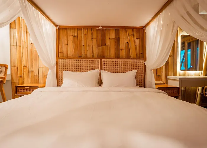 Oasis Retreats 3* Selemadeg (Bali)