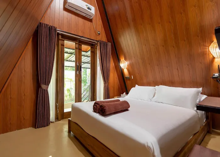 Oasis Retreats Selemadeg (Bali)